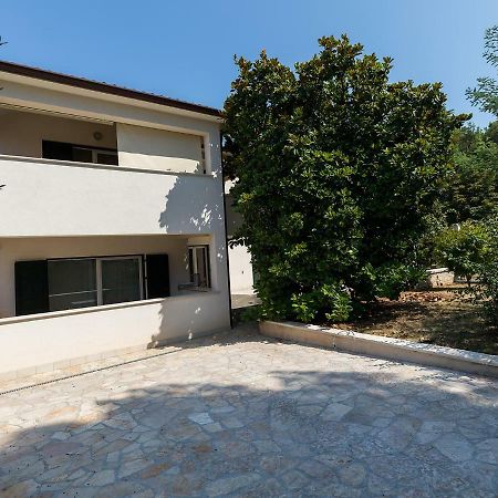 Magnolia - Modern Apartment Near City Center And Sea Poreč Zewnętrze zdjęcie