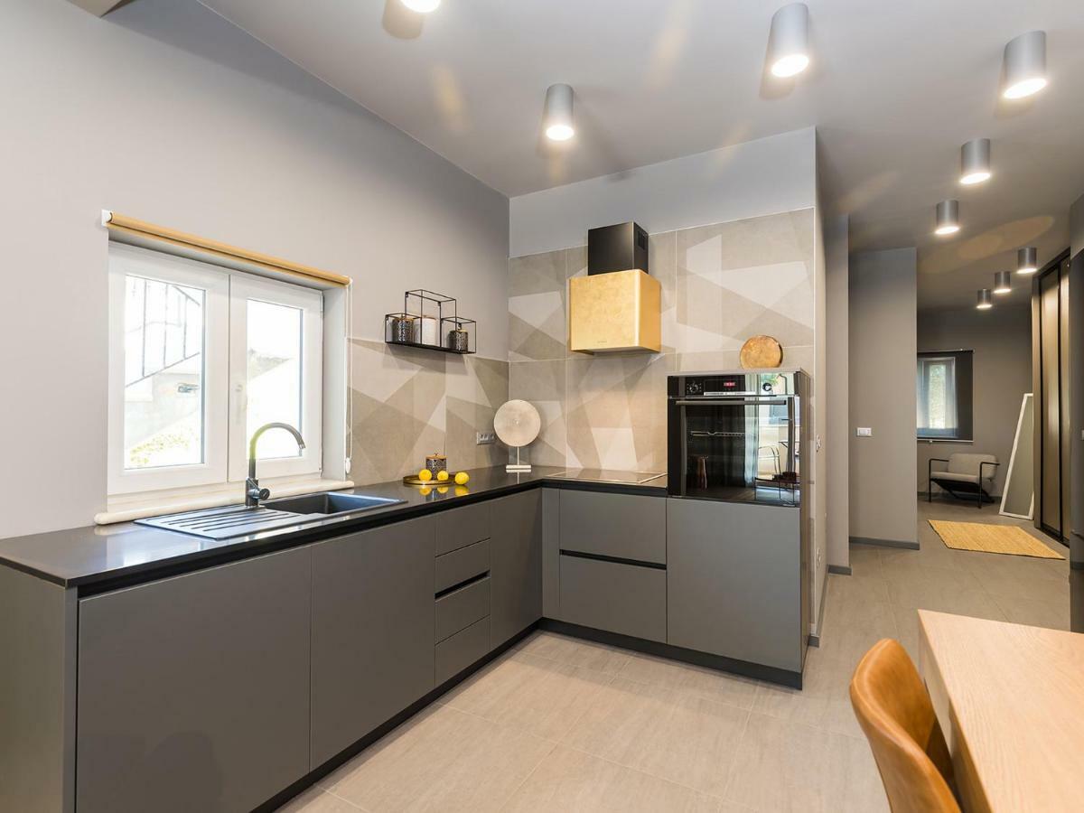 Magnolia - Modern Apartment Near City Center And Sea Poreč Zewnętrze zdjęcie